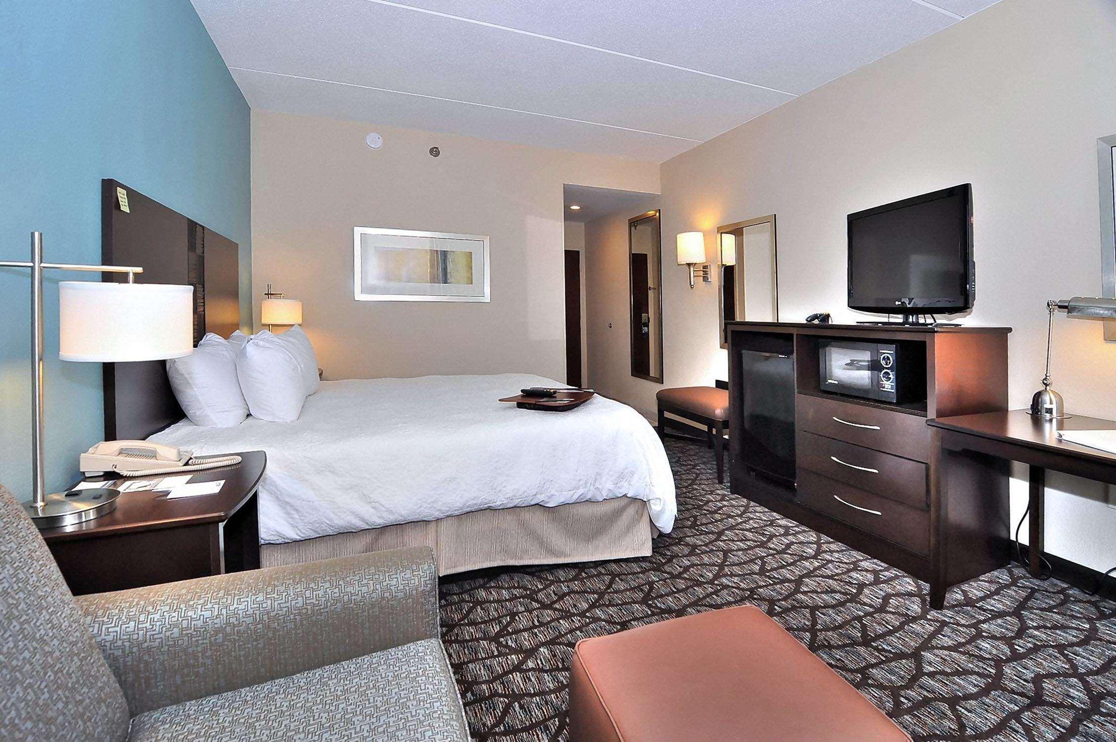 Hampton Inn Иден Номер фото